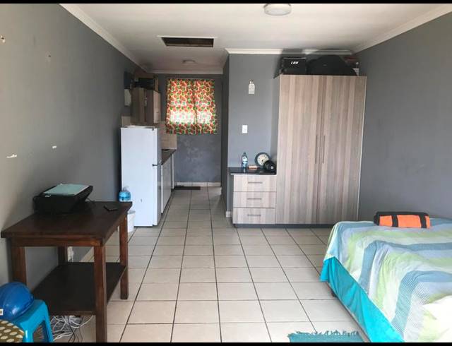 1 BEDROOM PROPERTY TO RENT IN SOUTH BEACH